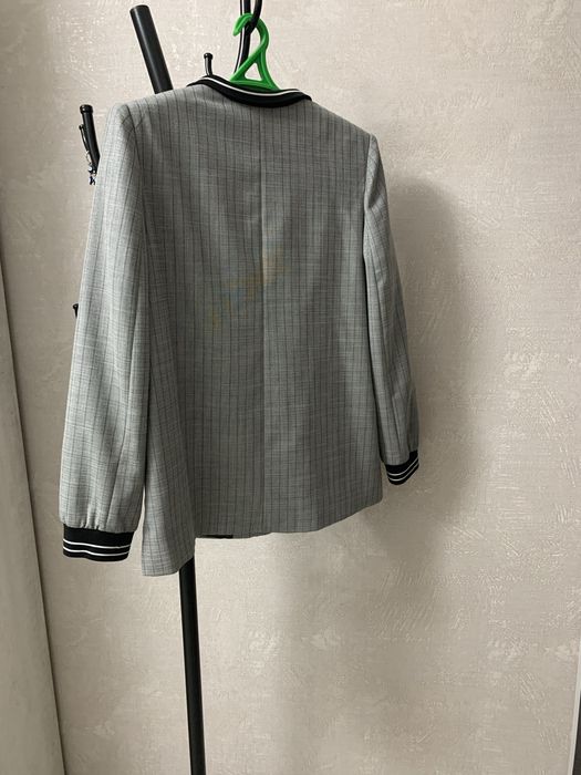 Костюм женский