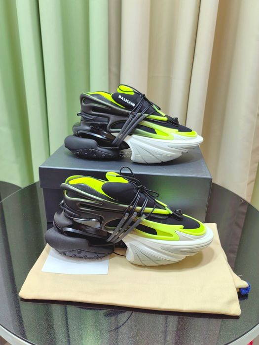 Balmain Unicorn различни модели