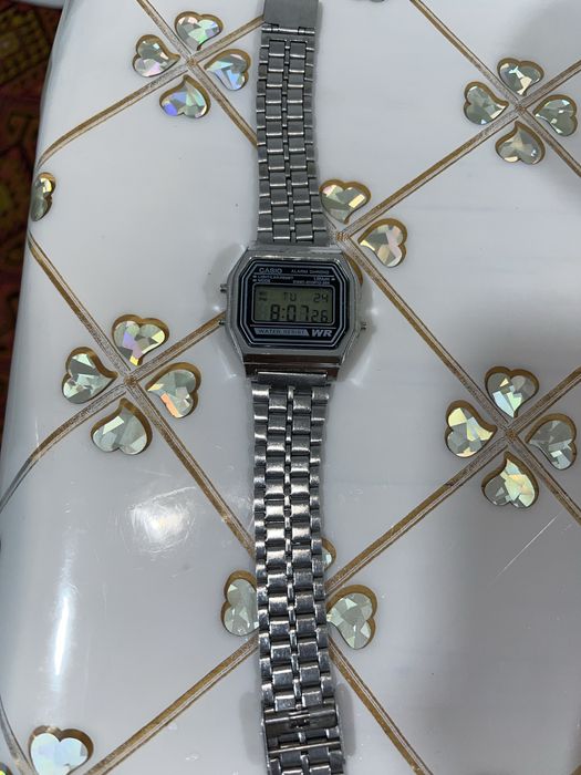 Продаю наручные часы советская