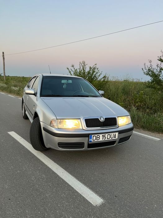 Vând skoda octavia 1