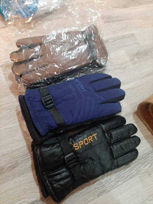 Перчатки зимние новые