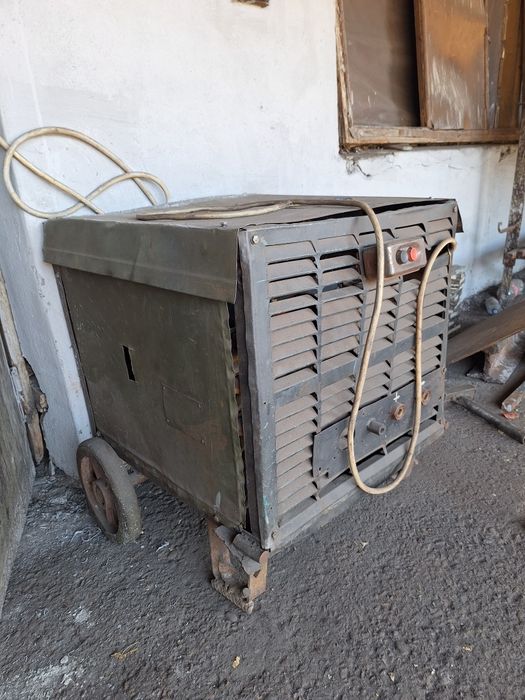 сварочный аппарат  постоянная 380w