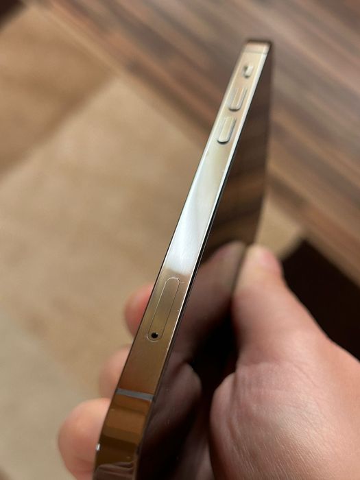 Vand iphone 12pro  256 gb stare 10/10 bateria 100%