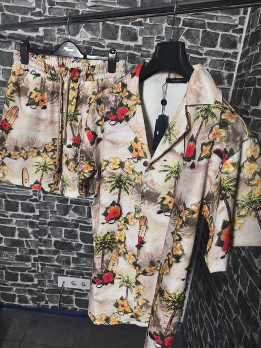 Lois Vieton летен екип