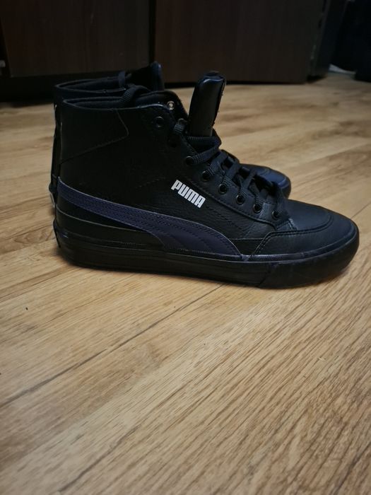 Adidasi Puma aproape noi nouti