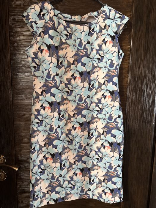 Летни цветни рокли