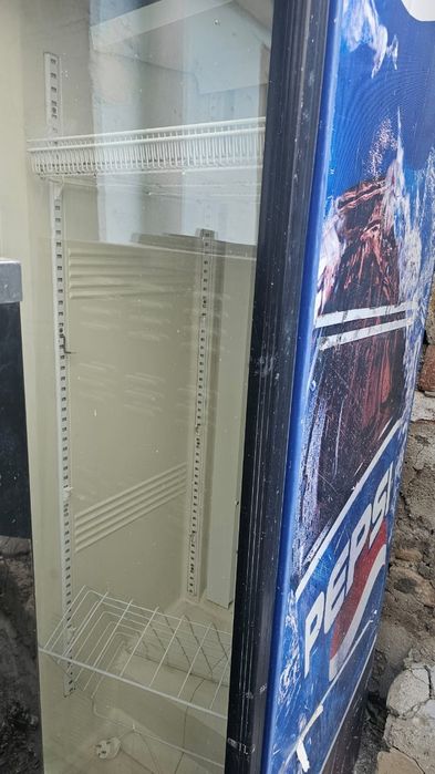 Продам холодильник не рабочие