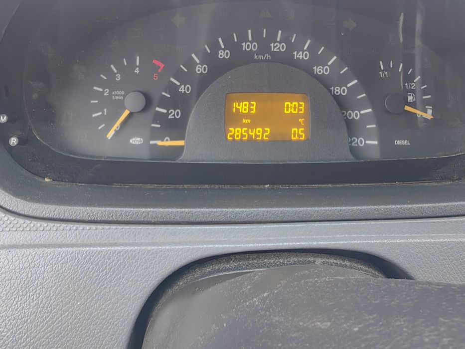 Mercedes vito  115, motor 2.2 150 Cp automat 2004