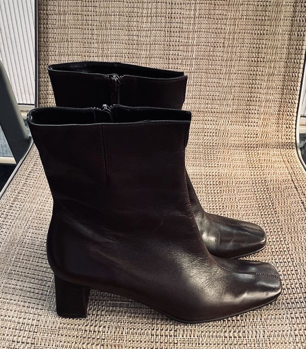 Луксозни стилни боти ETIENNE AIGNER