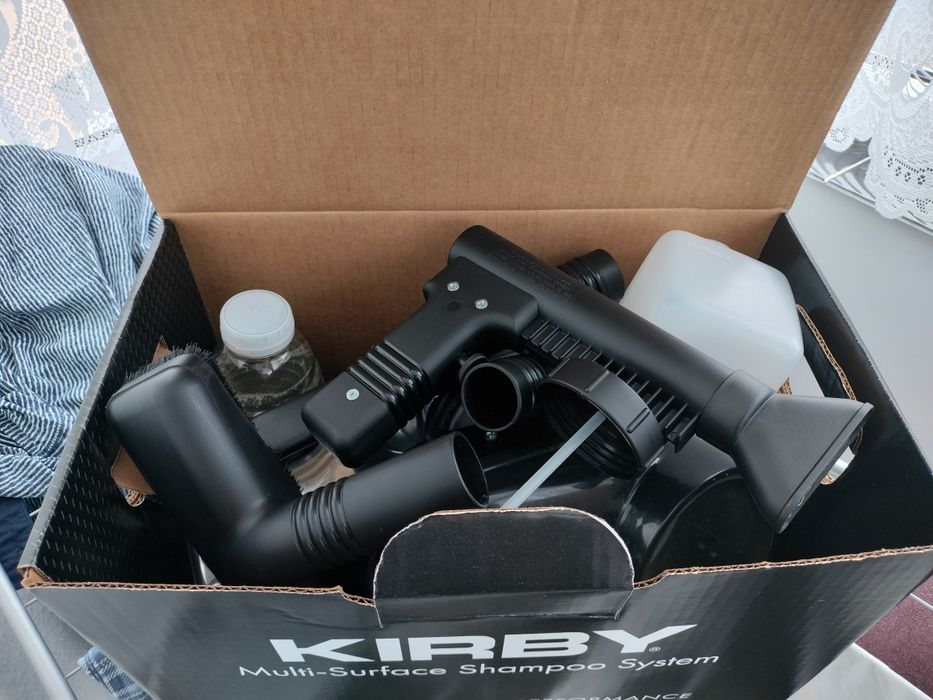 Aspirator multifuncțional Kirby