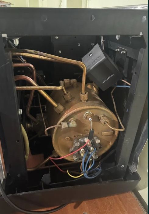 Продам кофемашину Simonelli