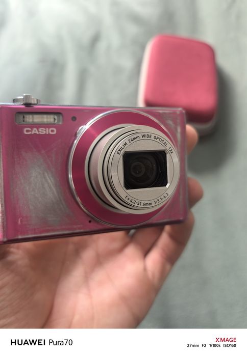 Casio Exilim EX-ZS210