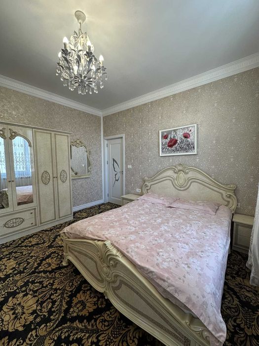 Apartament 4 camere, 100mp in Mamaia-Sat