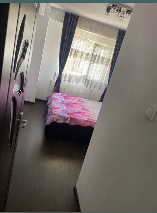 Închiriez apartament cu două camere