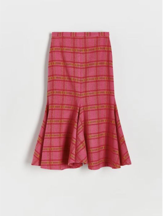 Кариран блейзър с кадиф. коланче и пола от Reserved (special edition)