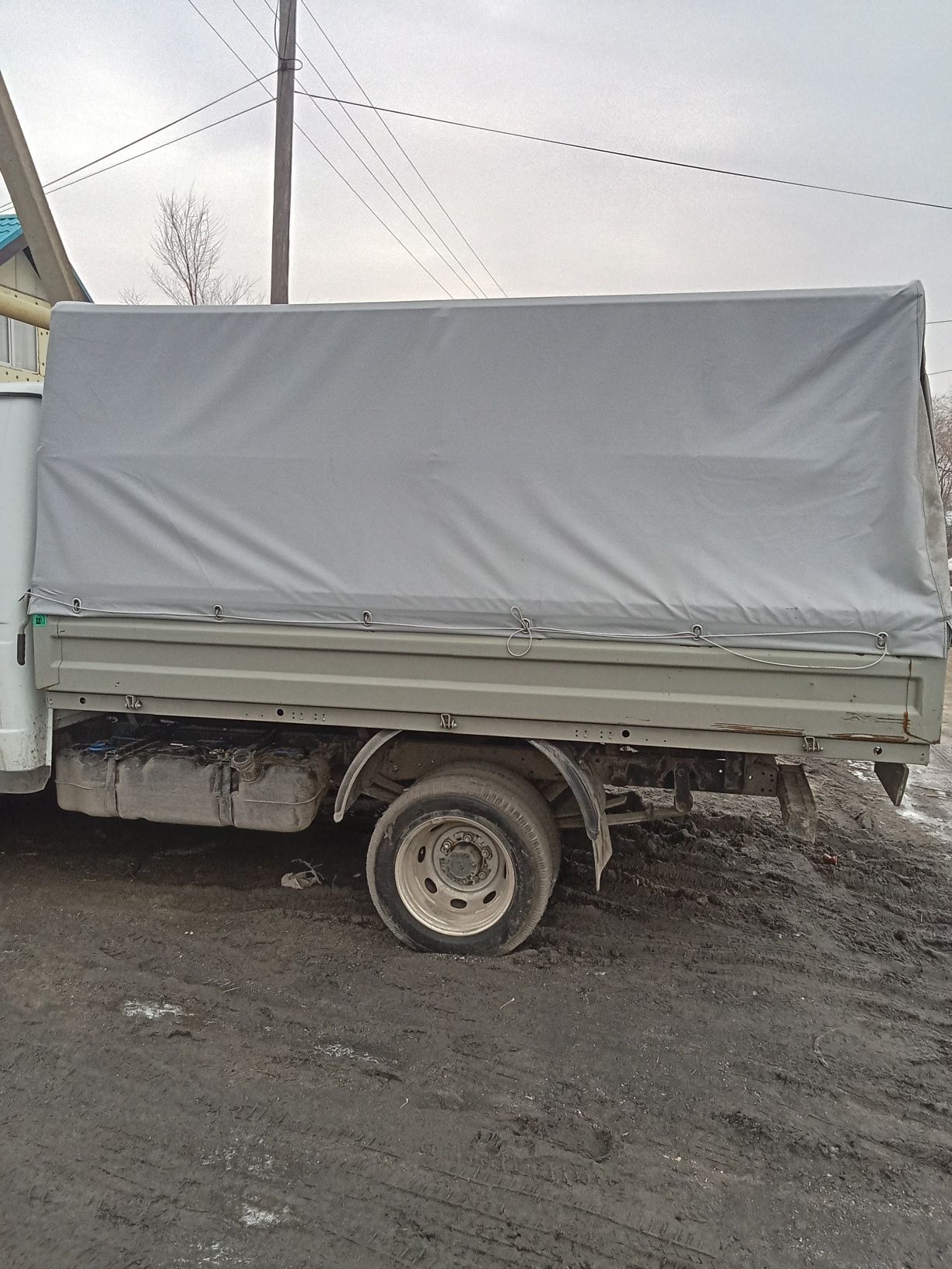 Прицеп-фургон Везунчик-1 с распашными дверьми