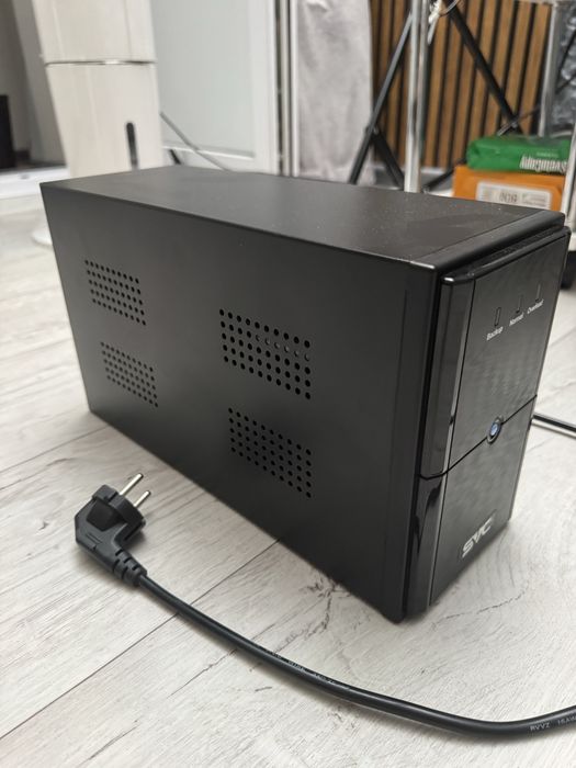 ИБП SVC V-1500 (UPS с AVR)