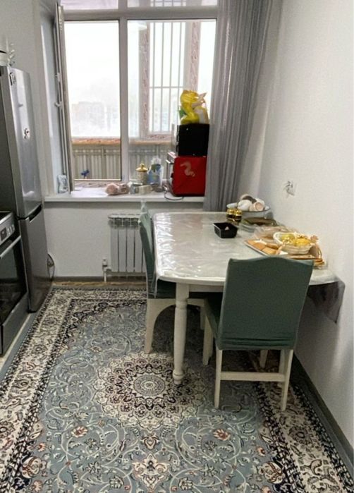 Продам стол состояние хорошие……….