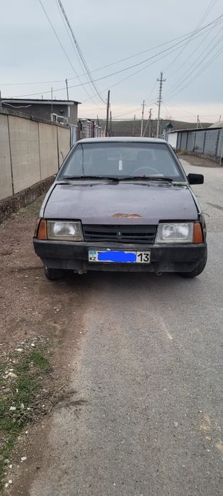 ВАЗ-2109 г.в. 2000 объём 1.5 двигатель разобран, коробки нет,