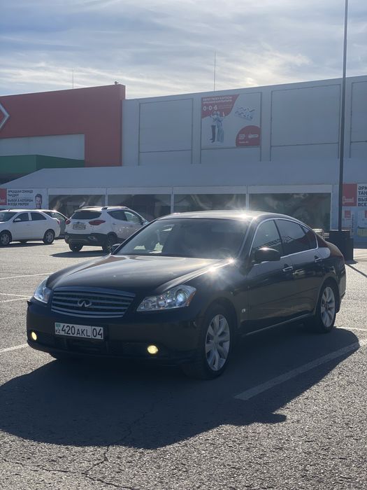 Продам infiniti m 35x