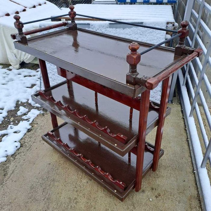 Дървена демонстрационна количка