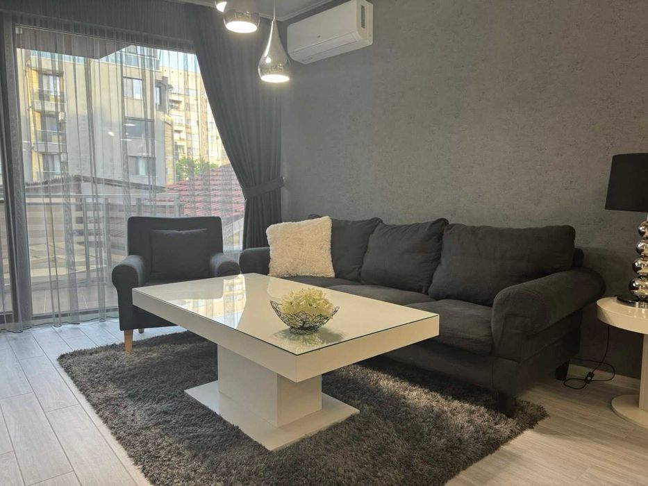 Дава се под наем Двустаен апартамент в Пловдив, Кършияка - 85 кв.м за 459 € - Снимка #4