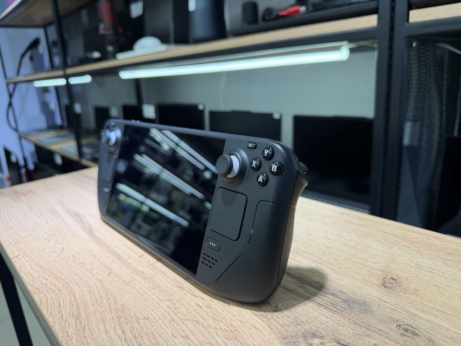Приставка Valve Steam Deck, 256 GB, черный, 2467/А10