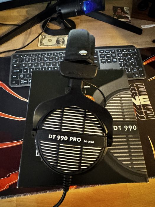 Casti Beyerdynamic DT-990 Pro