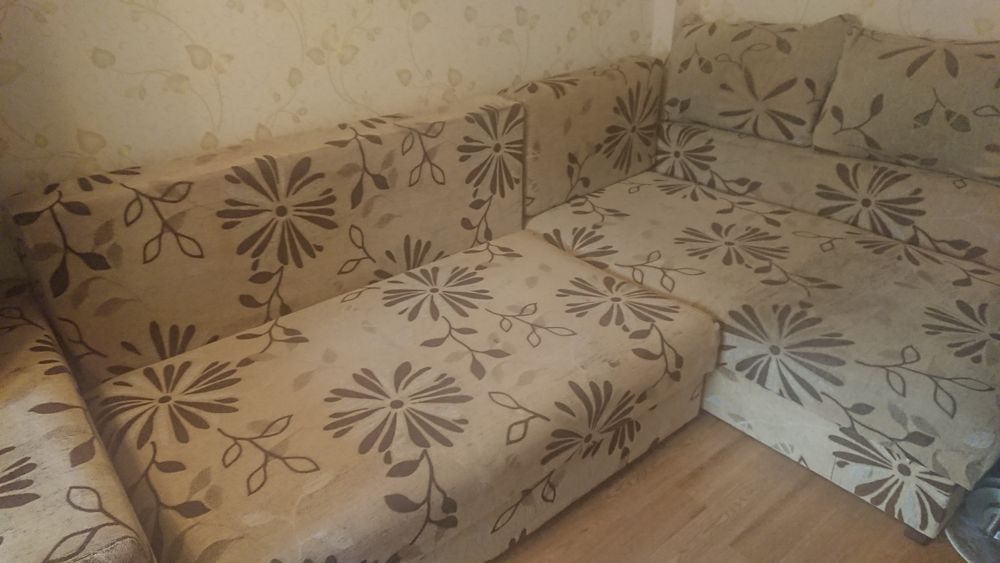 Продам угловой диван