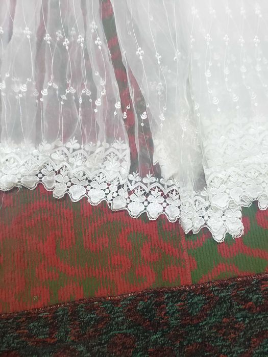 Шторы и занавеси