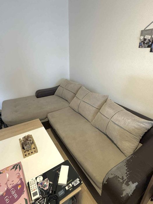 Ъглов разтегателен диван