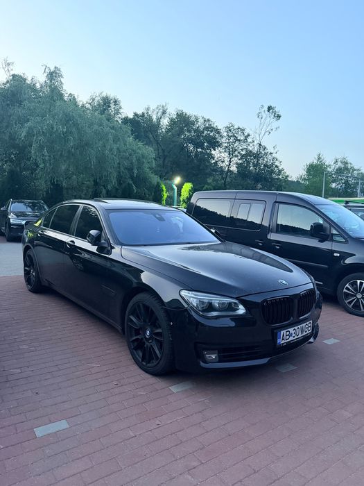 BMW Seria 7 2014 — imagine 2