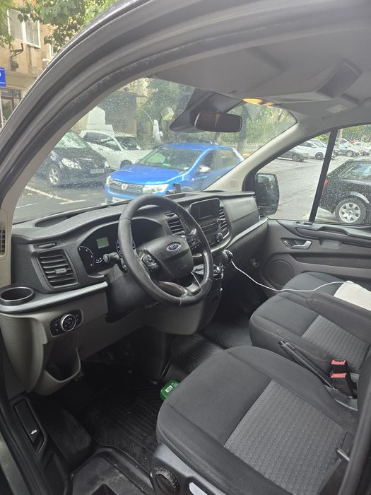 Ford Transit Custom 8+1