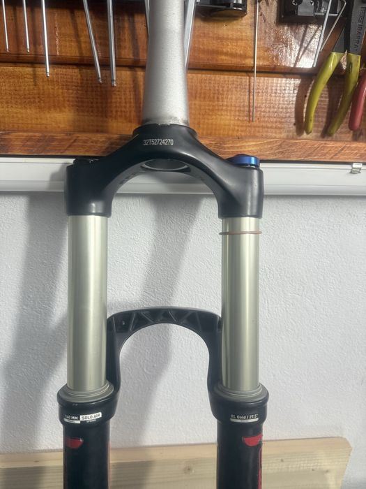 Furca RockShox Sektor gold 140 mm