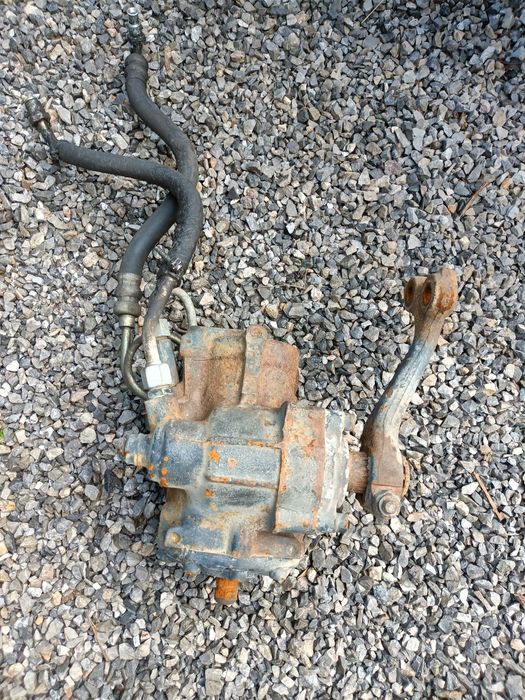 Части за Мерцедес 124