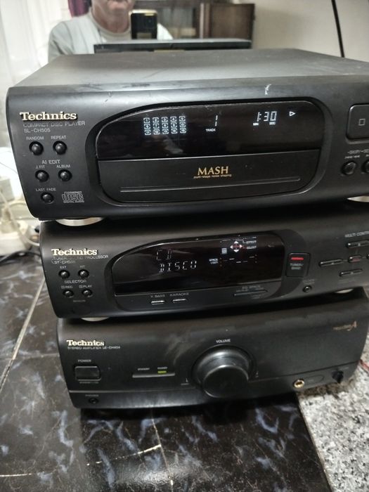 Linie Technics SL-CH505