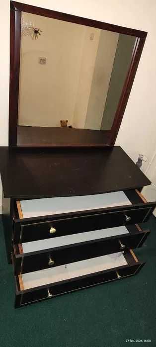 Vand set comoda tv cu oglinda separata, culoare neagra