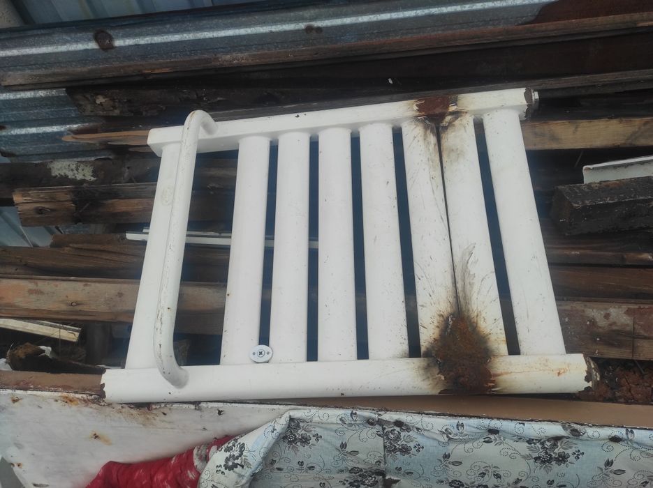 Б/у полотенцесушитель для ванной комнаты!