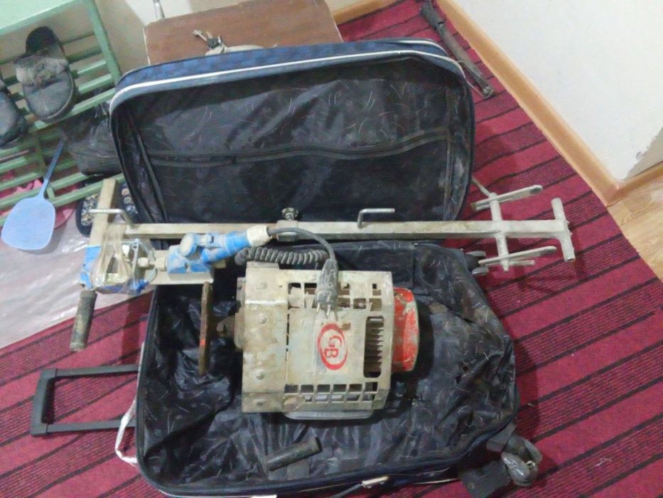 Polusuxoy stayashkani sshlipofka aparati sotiladi