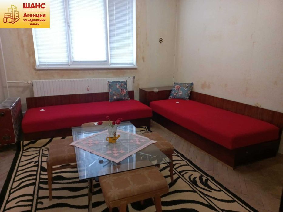 Продава се Тристаен апартамент в Плевен, Идеален център - 95 кв.м за 1148 €/кв.м - Снимка #9