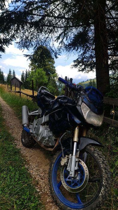 Vând sportivă făcută de offroad