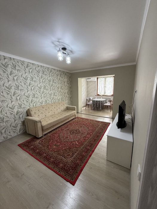 Ялангач Дом-Быта 77серия 2ком 65м2 в аренду срочно