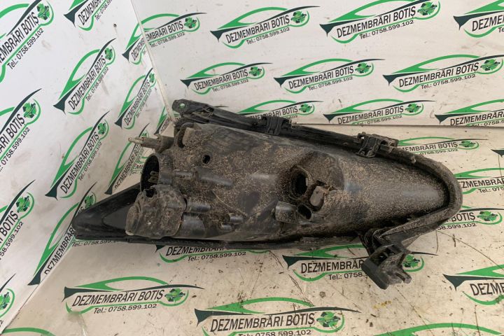 Far dreapta Toyota Aygo prima generatie