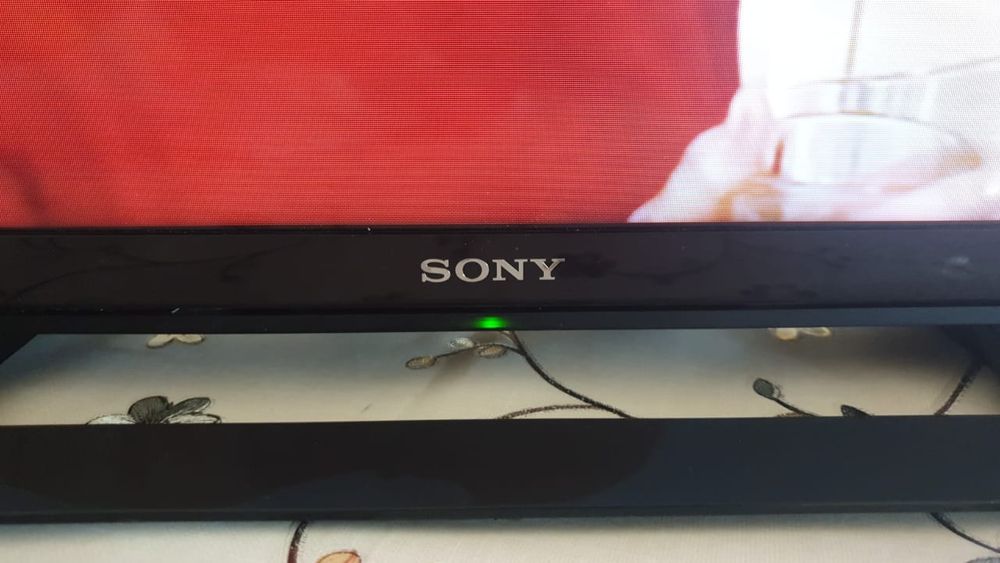 Продам телевизор SONY