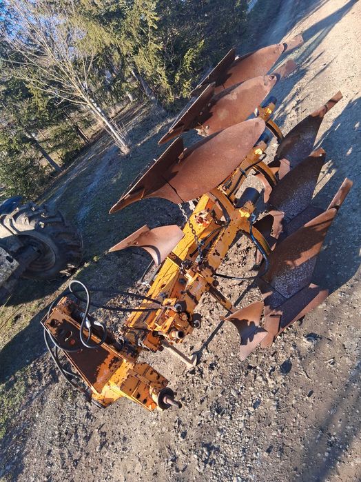 Vand plug huard 3 trupiṭe