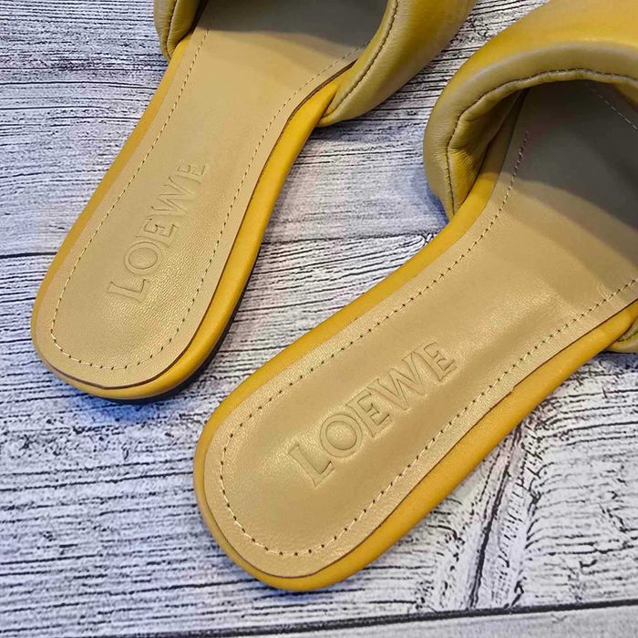 Чехли  естествена кожа loewe