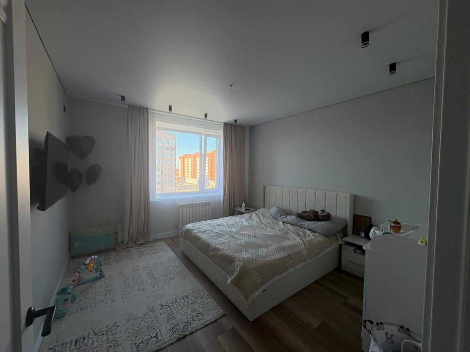 Продам 1 ком в мкр аэрапорт