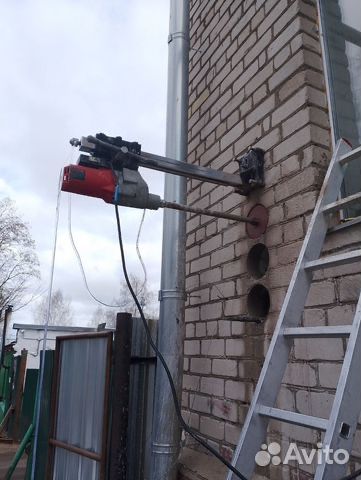 888 Алмазное бурение. Отверстия