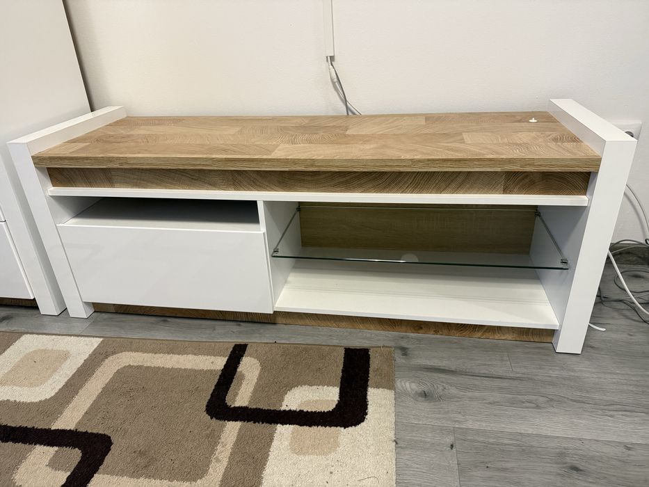 Vand mobilier living TV