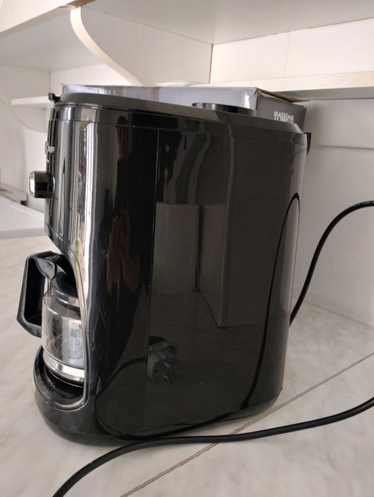 Aparat de cafea Tower Bean to Cup – stare foarte bună, adus din UK